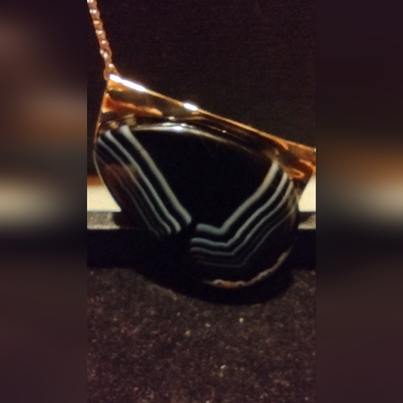 Long large zebra ,and gold ZARA necklace - Picture 15 of 16